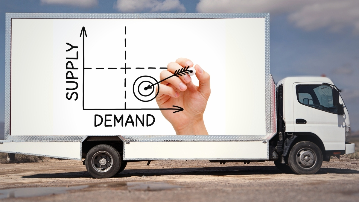 cotasystems's tweet photo. 📦 In 2022, the general freight industry saw a 9.8% increase, topping $91.4 billion. Learn how market demand continues to evolve and what it means for trucking companies.
👉 Read more: https://t.co/qLU5PXCieU https://t.co/UxsmEWk3wa