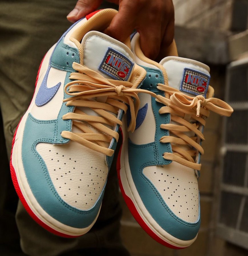 Ad: Nike Dunk Low PRM 'Sketch &amp; Explore'  

howl.me/cmM0MPrRmDj