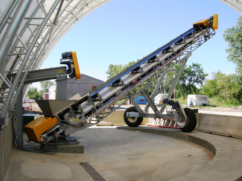 The #SchwingBioset team is dedicated to solving your toughest #wastewater challenges and will customize #conveyor systems to the specific needs of your plant. Learn more here: schwingbioset.com/conveyors/