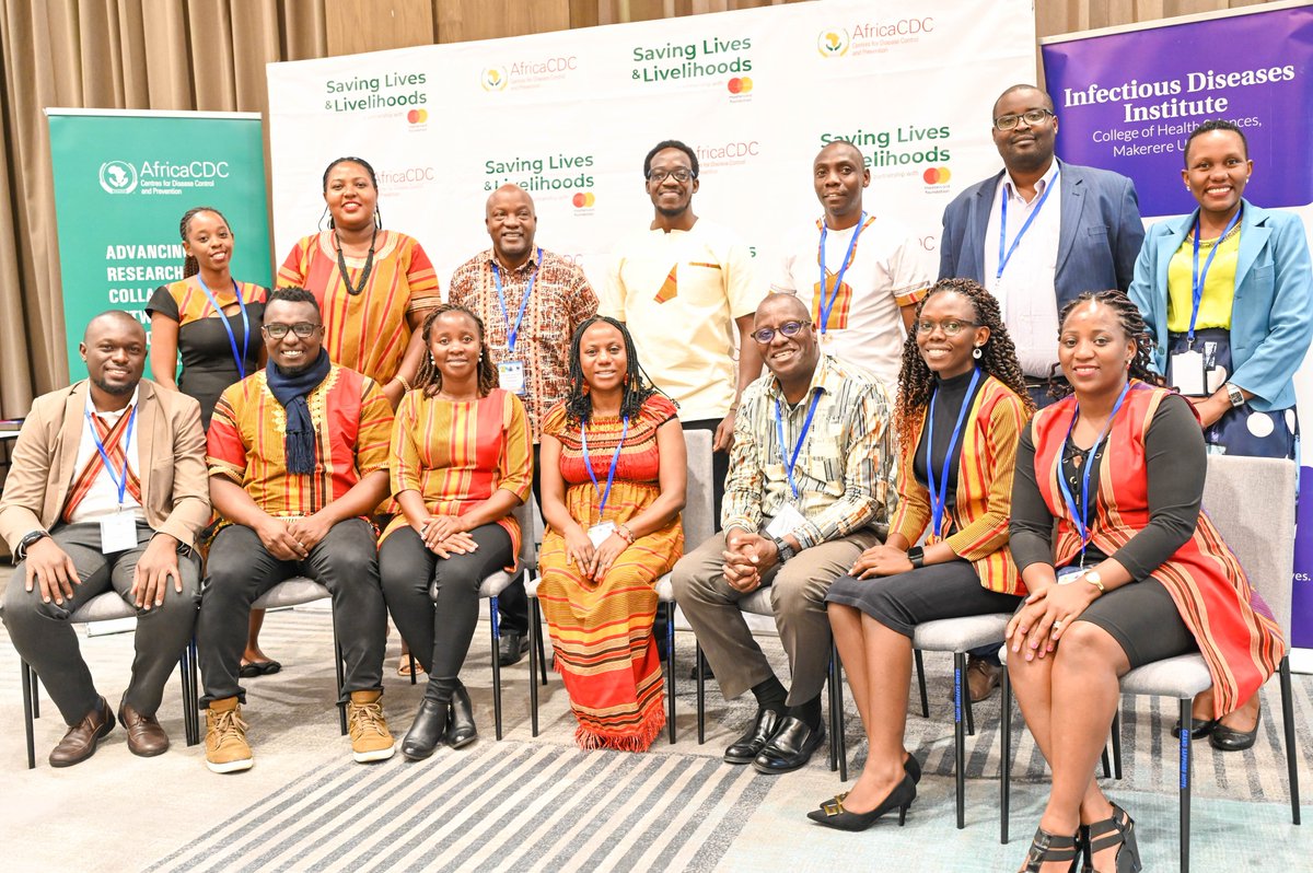 1/2:
Day 2 of #AFREhealth2024 was on fire. Researchers from Botswana &amp; DRC shared innovative approaches &amp; challenges in #PROVE research. Ethical hurdles &amp; the crucial role of policymakers were highlighted. Join us in driving impactful health research in Africa. #OneIDI #Research