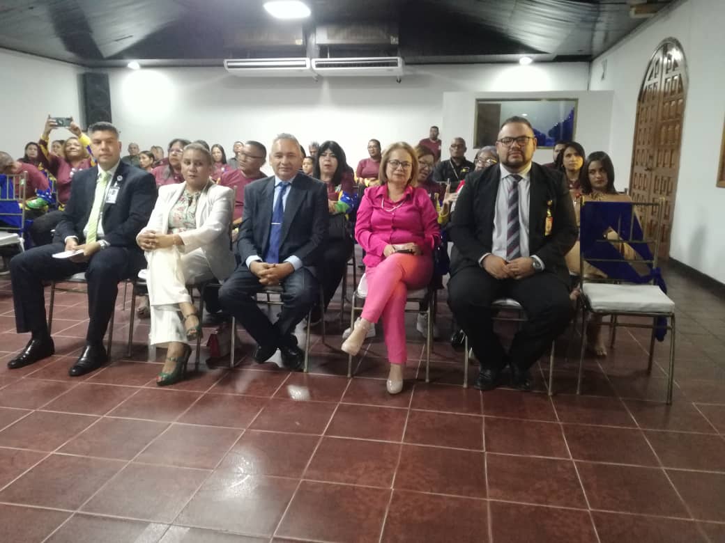 dp_regiones's tweet photo. #NotiRegiones 🗞️|| El  Coordinador de la Unidad Regional del estado Delta Amacuro, Abog. Javier  Romero, participó en el Acto Conmemorativo de los 24 años de  Aniversario del Consejo Legislativo del estado. https://t.co/g6d1Bdw55m