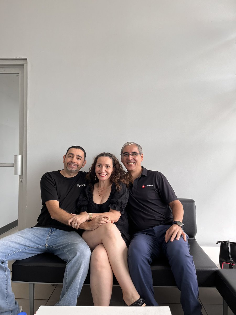 rsalazar_ace's tweet image. @Pythian meetup in Costa Rica ! 🇨🇷 
@ncalerouy 
@OlgaSerrano  
#LAOUCCR24
#LaoucTour24
#pythianlife