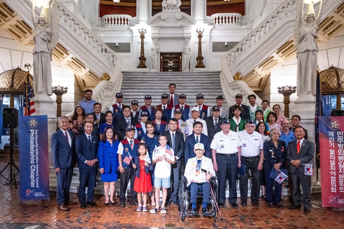 PAPLAPAC's tweet image. Last Monday, Chairwoman @RepPattyKim, &amp;amp; the Federation of the Korean American Associations of PA, held an event for the 71st anniversary of the Korean War Armistice to remember the courage and sacrifice of those who fought bravely to defend freedom and democracy!