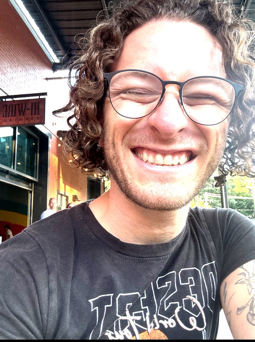 piss baby 💖😇 (@them_ber) on Twitter photo 