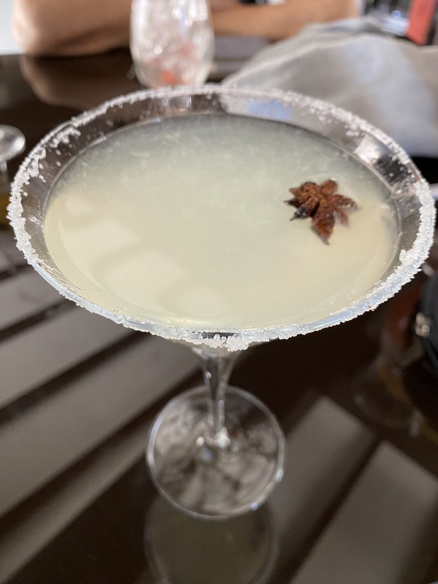 cessiem's tweet image. Que bem que se está no campo!