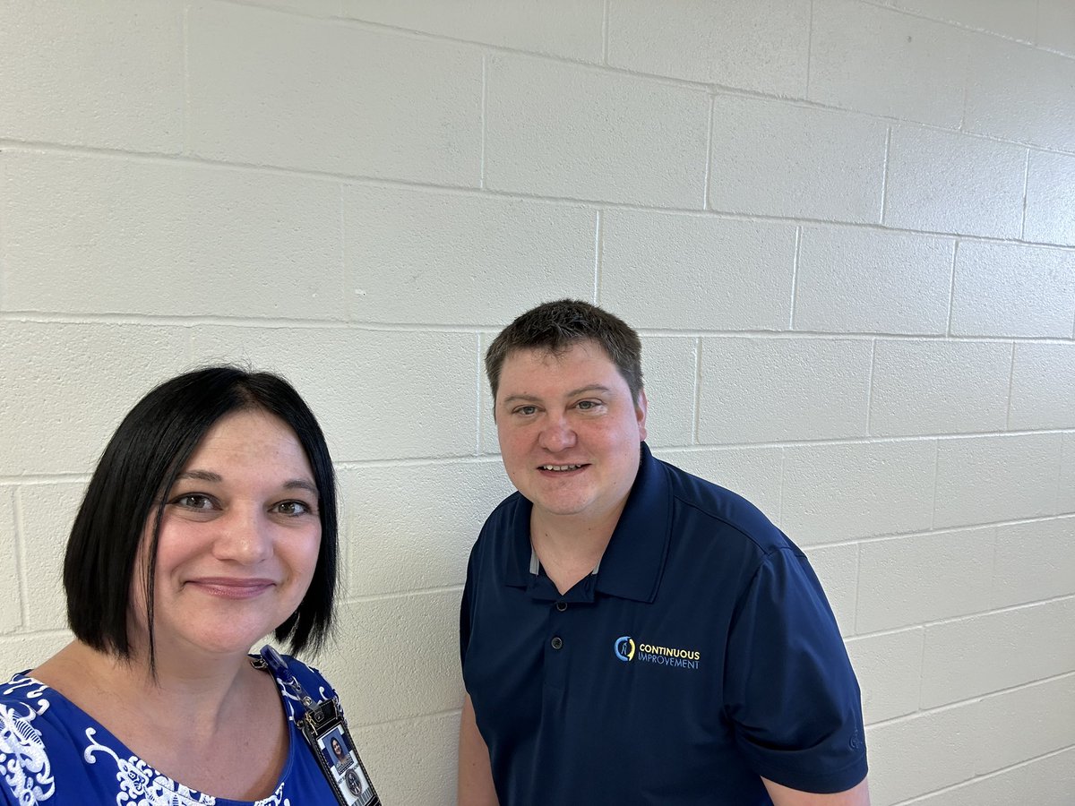 Lisa Moran tweet media