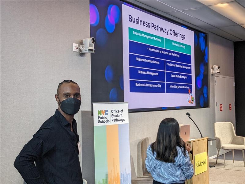 FutureReadyNYC (@futurereadynyc) on Twitter photo #FutureReadyNYC Summer Institute Day 3, we were led by FRNYC Director Rashad Taylor & <a href="/VirtualEnterp/">Virtual Enteprise</a> on a curriculum journey in the #Business Pathway. Awesome work being done with dozens of public high schools! #FutureReadyNYC Summer Institute Day 3, we were led by FRNYC Director Rashad Taylor & <a href="/VirtualEnterp/">Virtual Enteprise</a> on a curriculum journey in the #Business Pathway. Awesome work being done with dozens of public high schools!