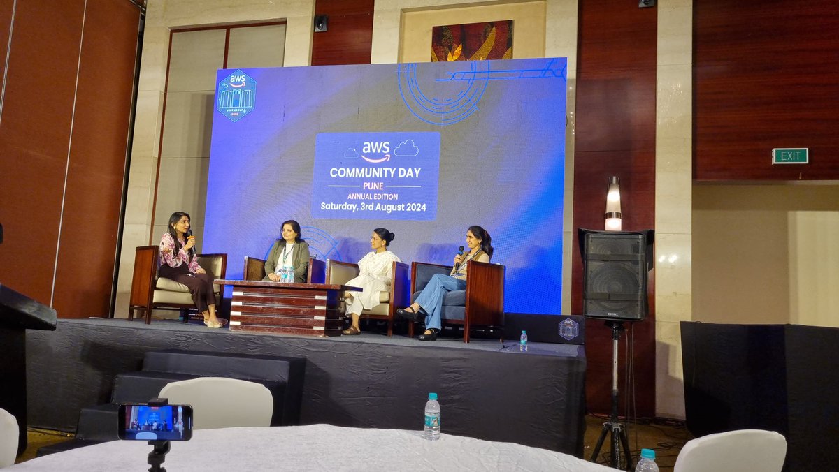 Omshree_Butani's tweet photo. 🚀 Another hugely successful event in the books - #AWSCommunityDayPune2024! 🎉

I had the honor of moderating a powerful #WomenInTech panel featuring Dimple Vaghela, Smita Singh, and Rajani Sajjan💪

@awscloud #aws #awscommunity #awscommunitybuilders #awscloud #cloudcomputing https://t.co/AixKpLZz04