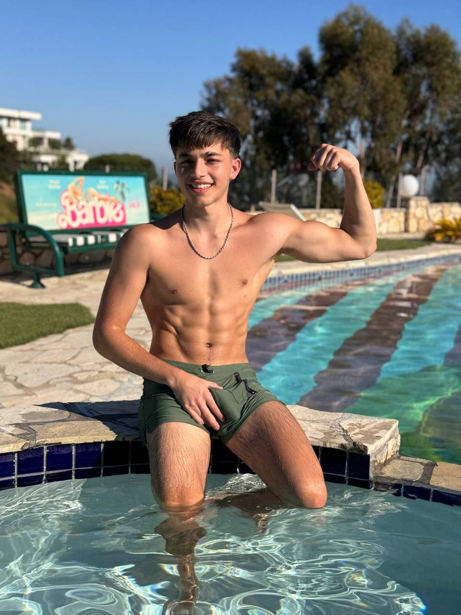 OnlyBrad tweet media