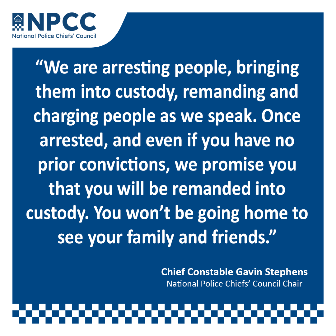 PoliceChiefs's tweet photo. Our chair has issued a new statement this evening, warning about the potential consequences of getting involved in violence and disorder.

People are already facing years behind bars for their criminal behaviour, don't join them.

Read more ➡️ https://t.co/XzIRRzFqUk https://t.co/VqowlKtzTd
