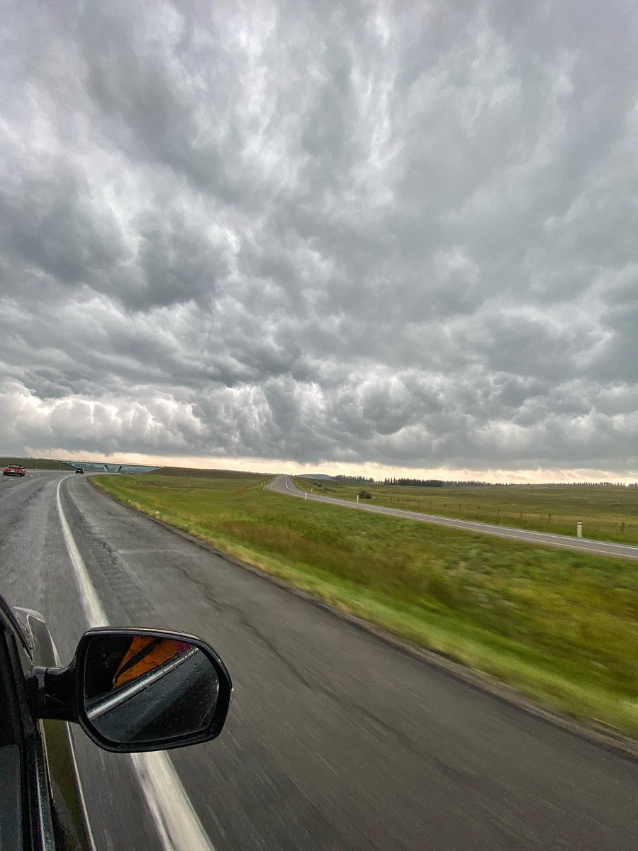 YYCstorms's tweet image. WB TCH west of hwy 22 at 1300hrs #abstorm #shareyourweather