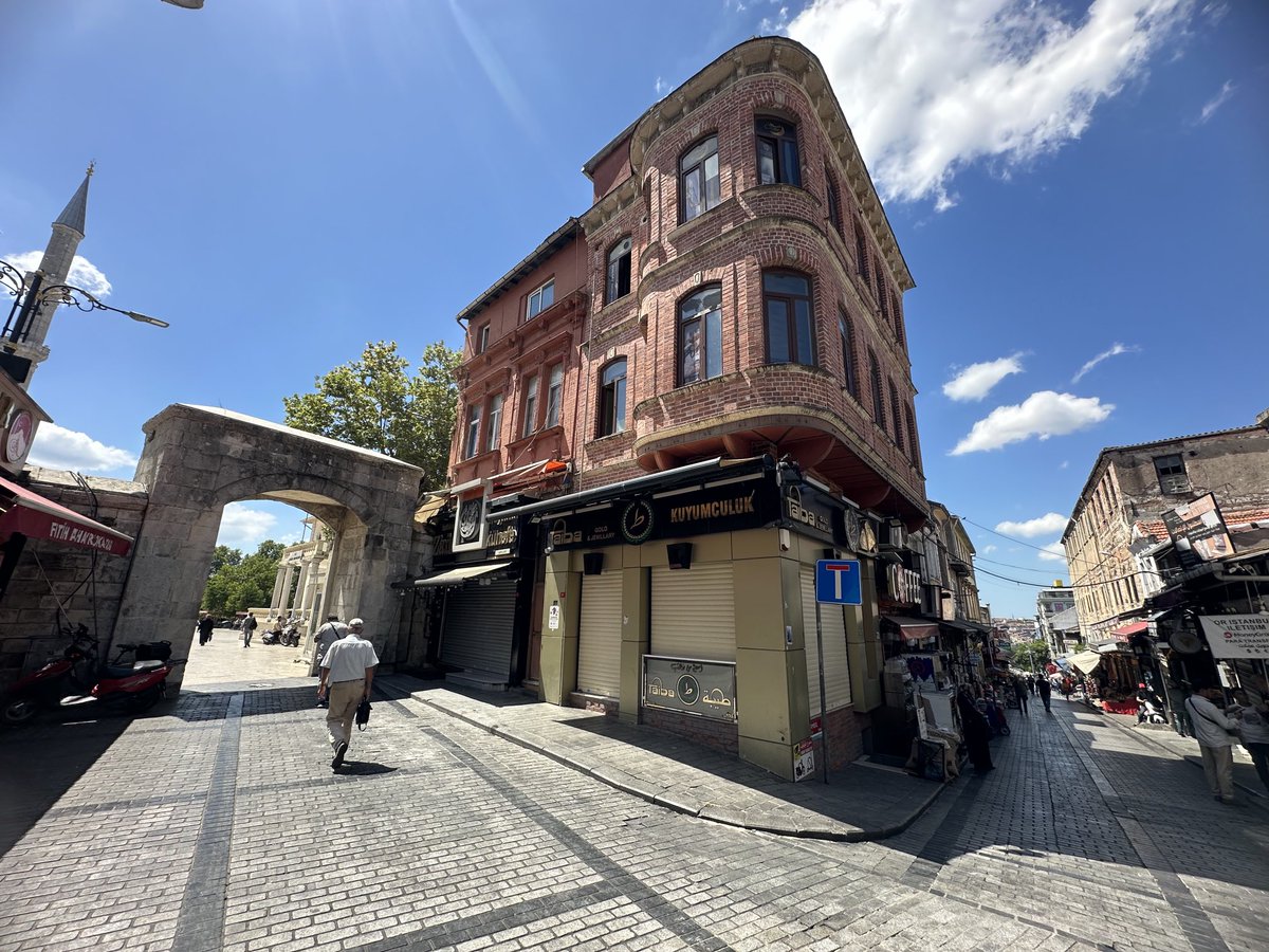 önder kaya istanbul gezgini tweet media