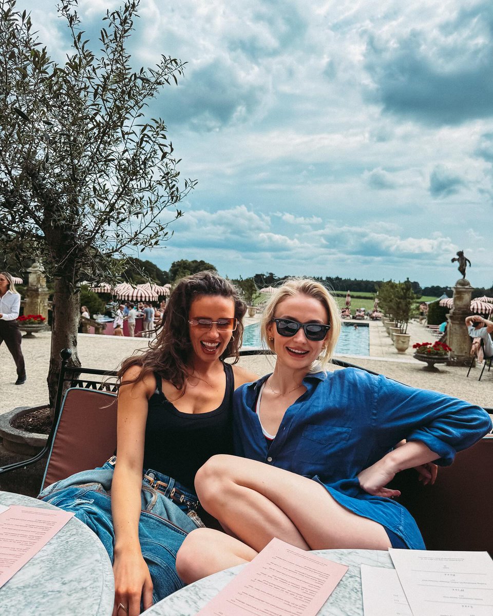 NEW 📸 Sophie Turner and Taura Lamb  via jesse_burgess on Instagram.