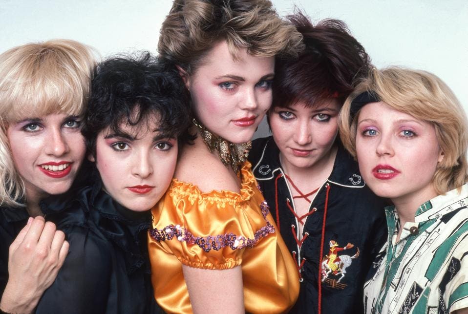 Wave80radio's tweet image. Which song by The Go-Go&apos;s gets you grooving? 🎶 Dive into the world of this iconic all-female band that rocked the music scene with their pop-punk hits and revolutionary achievements! #TheGoGos #MusicHistory