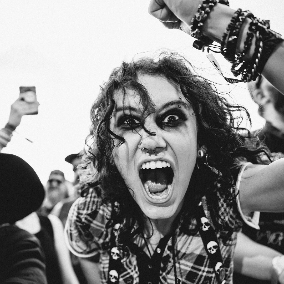SonicTempleFest's tweet photo. Sonic Temple wouldn't be the same without YOU! From the rail riders to the stadium seating legends, your energy is what makes Sonic truly the epicenter of Rock &amp; Metal. Get ready...we have a TON coming your way 🤘 https://t.co/1Yg1nw7e4G