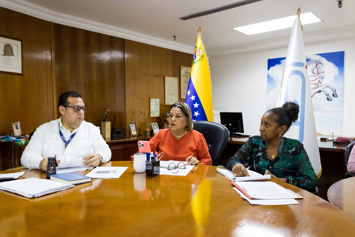 IGTaldia's tweet photo. #07Agos ¡Reunión del Estado Mayor de la IGT! ⚖️🇻🇪
Este miércoles se realizó la reunión del Estado Mayor de la Inspectoría General de Tribunales, la actividad que permitió hacer seguimiento de la gestión y realizar análisis de la coyuntura. https://t.co/944SpvWQ0o