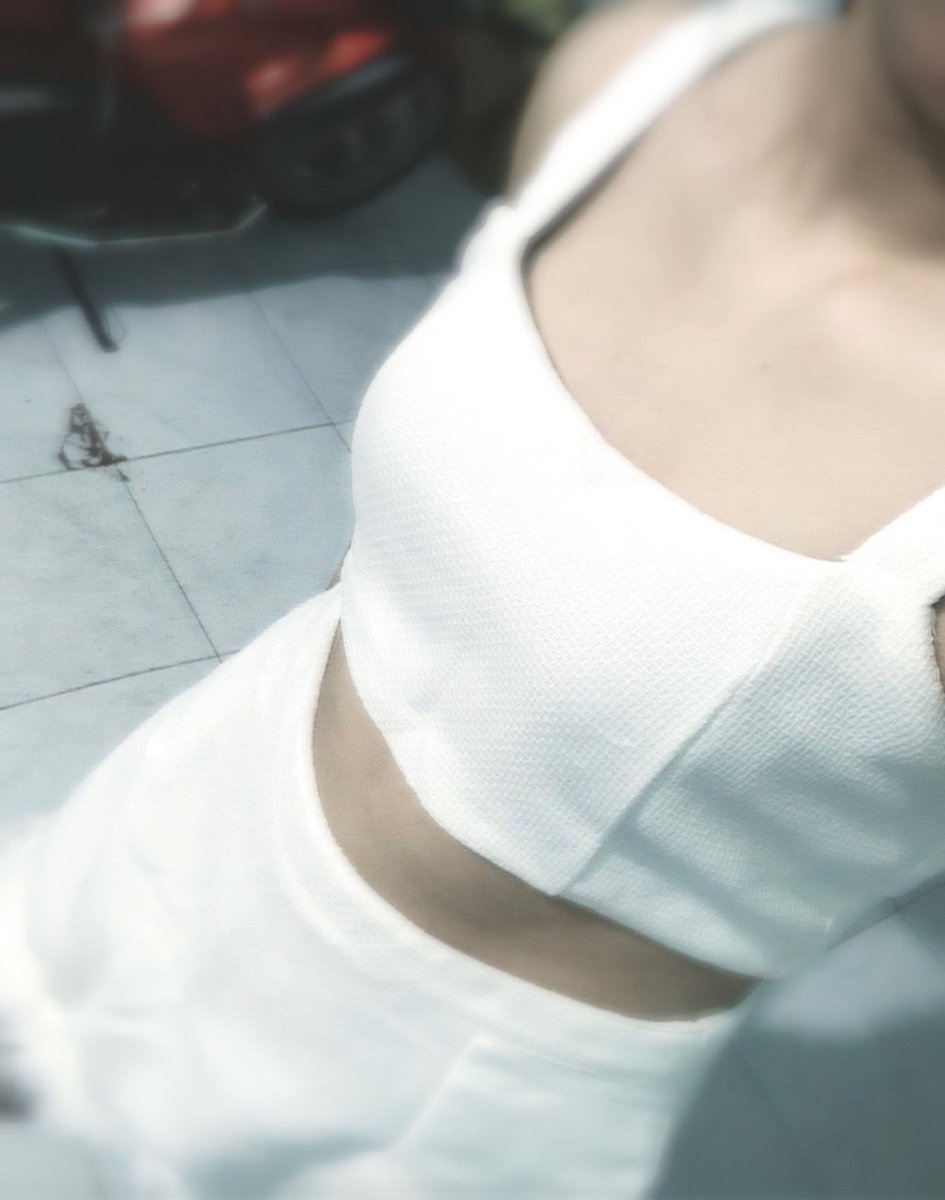 KyHan2310's tweet photo. Trung thu này anh có muốn rước em không 🫵🙂‍↔️ https://t.co/0NMq7AcN5y