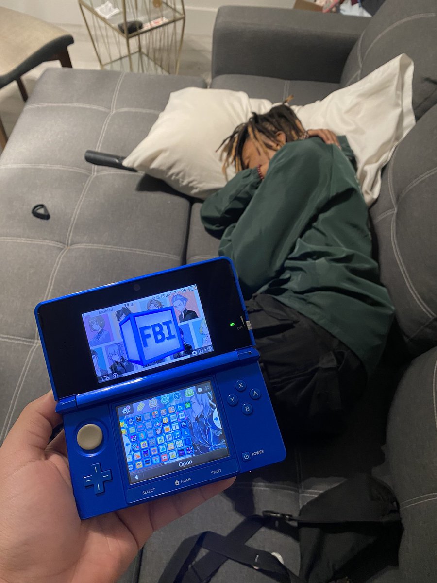 He fell asleep at the function he'll never expect to wake up to a modded 3ds