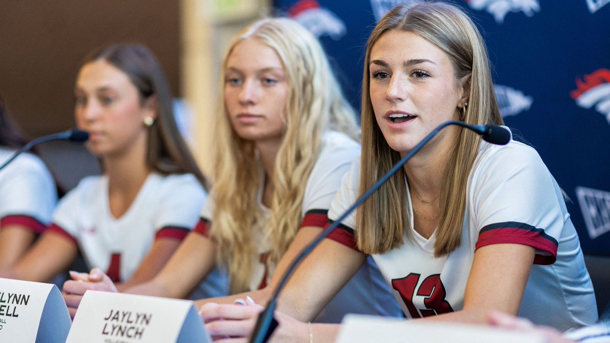 BroncosOffField tweet media