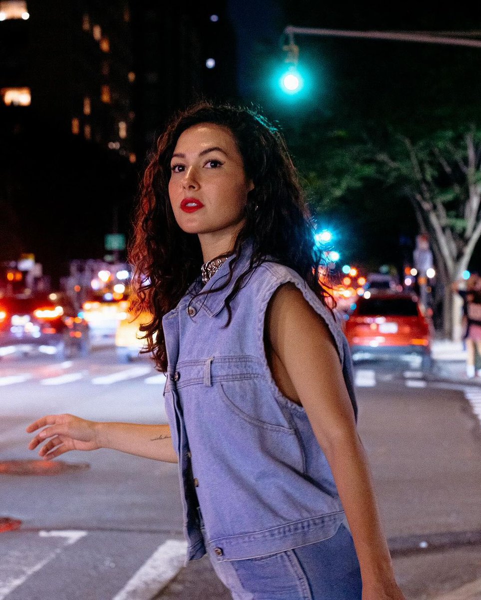 N E L L A tweet media