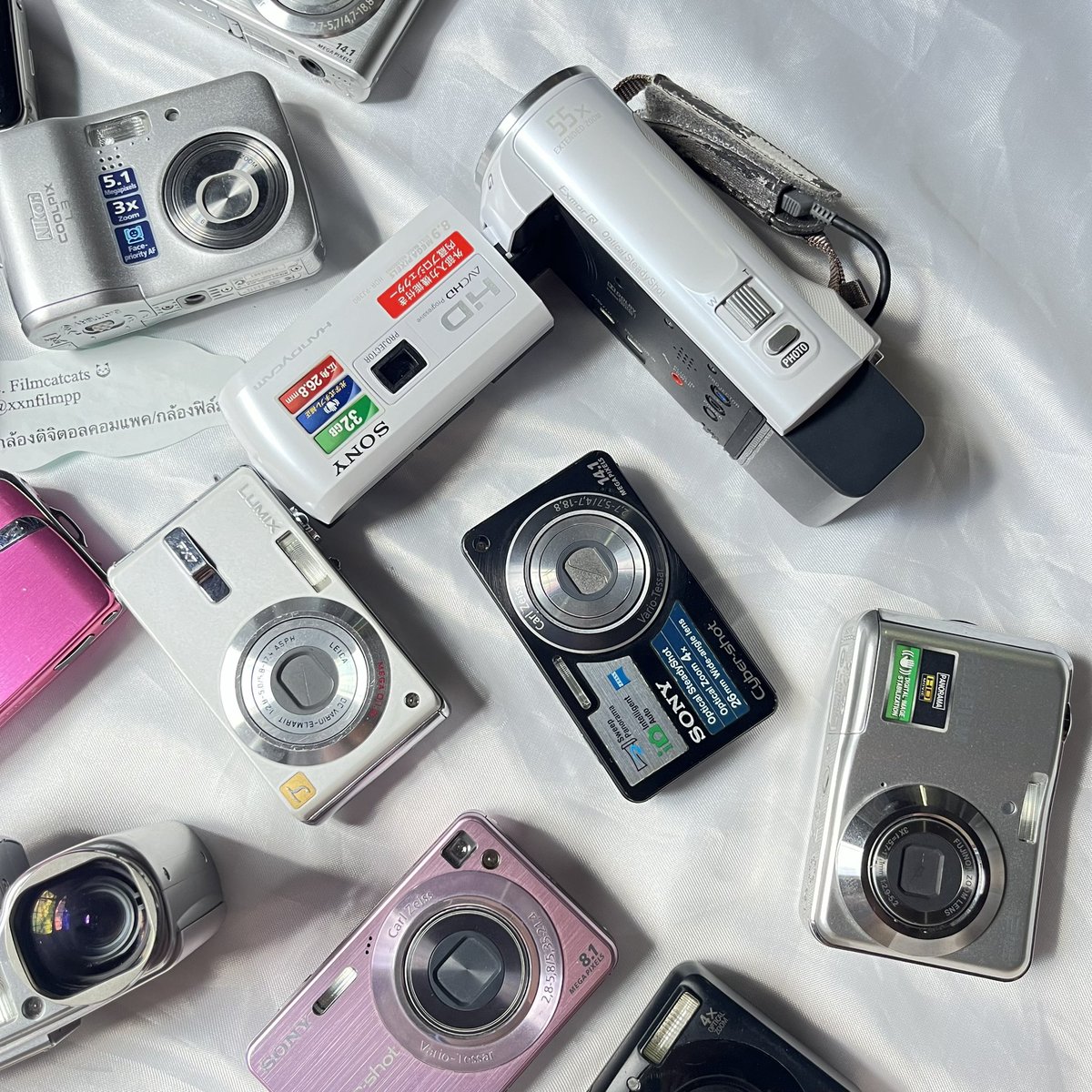 กล้องดิจิตอล digicam 90's tweet media