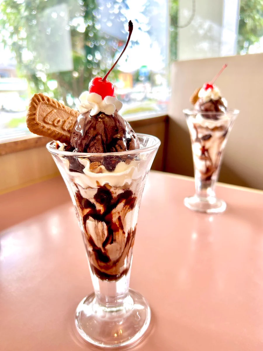 チョコレートパフェ 4点セット 北海道生まれ和食処とんでん【公式】 on X: 