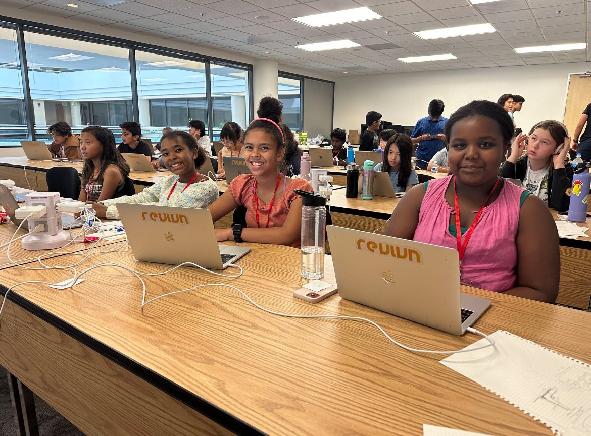 kidsteachtech's tweet photo. KTT had a great time teaching our Industrial (3D) Design and Printing Summer Camp last week! Always great to see a full house of students enjoying serious learning! https://t.co/RqbJEMWYpL