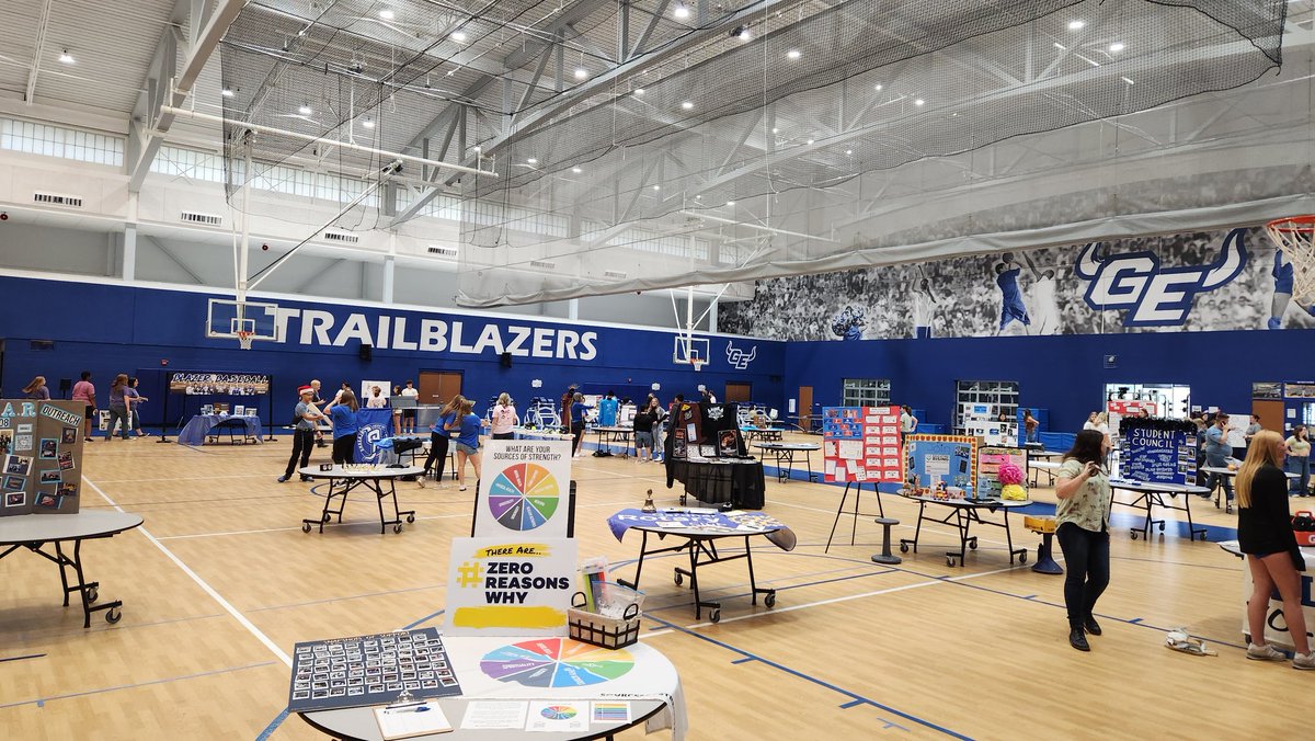 An amazing day as we welcomed the incredible Blazer Class of 2028! Time to trailblaze this school year!
<a href="/GEHSBlazers/">Gardner Edgerton High School</a> 
<a href="/GardnerEdgerton/">Gardner Edgerton USD 231</a> 
<a href="/GEHSAthletics/">Gardner Edgerton Trailblazer Athletics</a> 
#couraGE