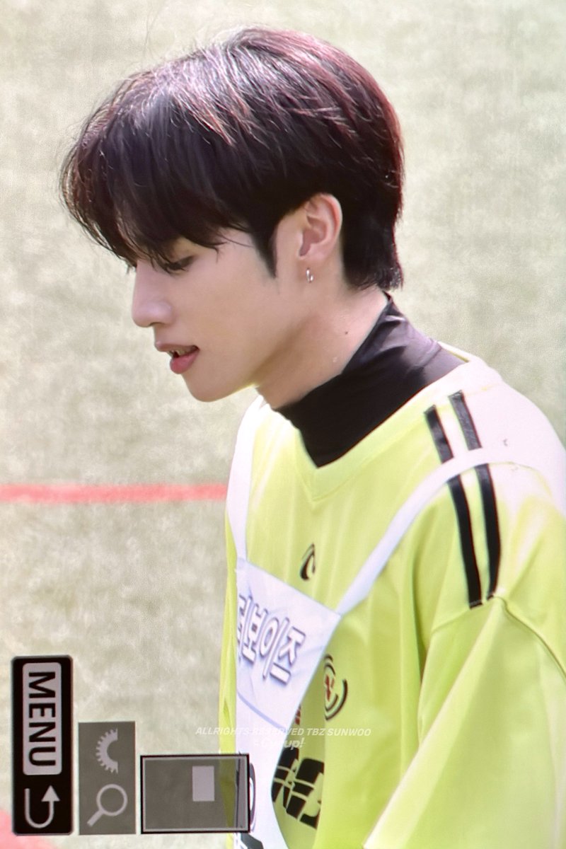 240815

#더보이즈 #THEBOYZ
#선우 #SUNWOO