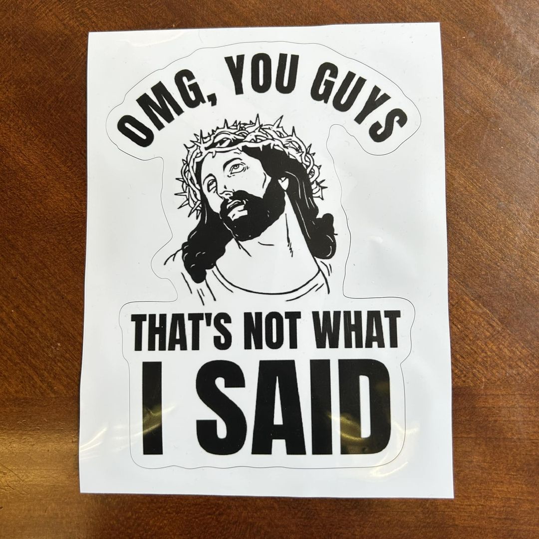 Den Sticker könnte man so vielen Leuten nahelegen. 😁