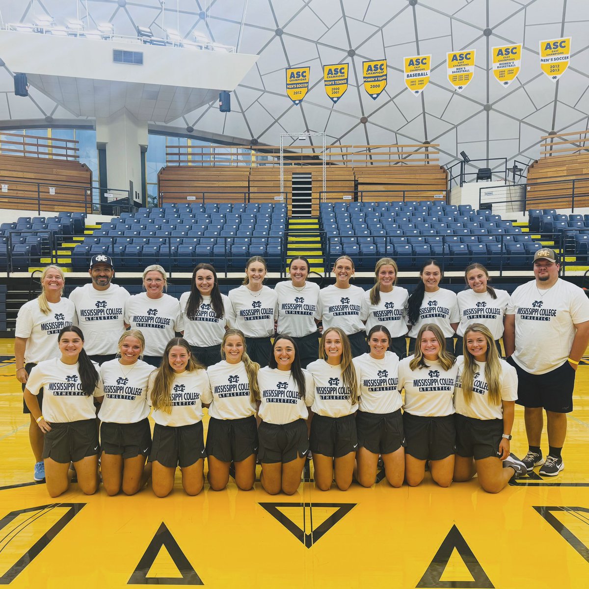 Mississippi College Softball🥎 tweet media