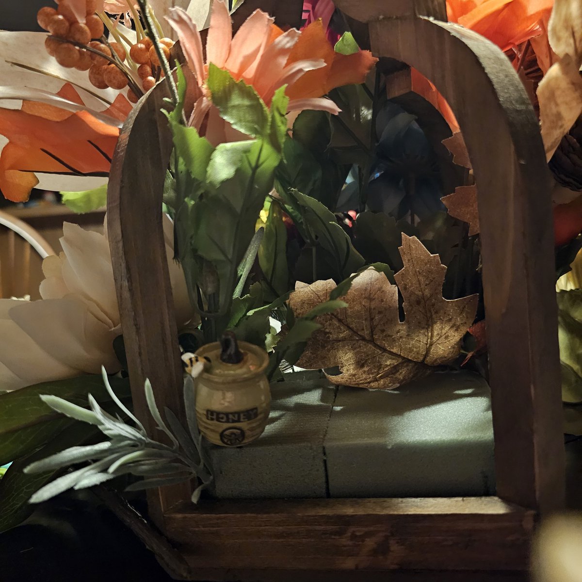 Stronger tweet media