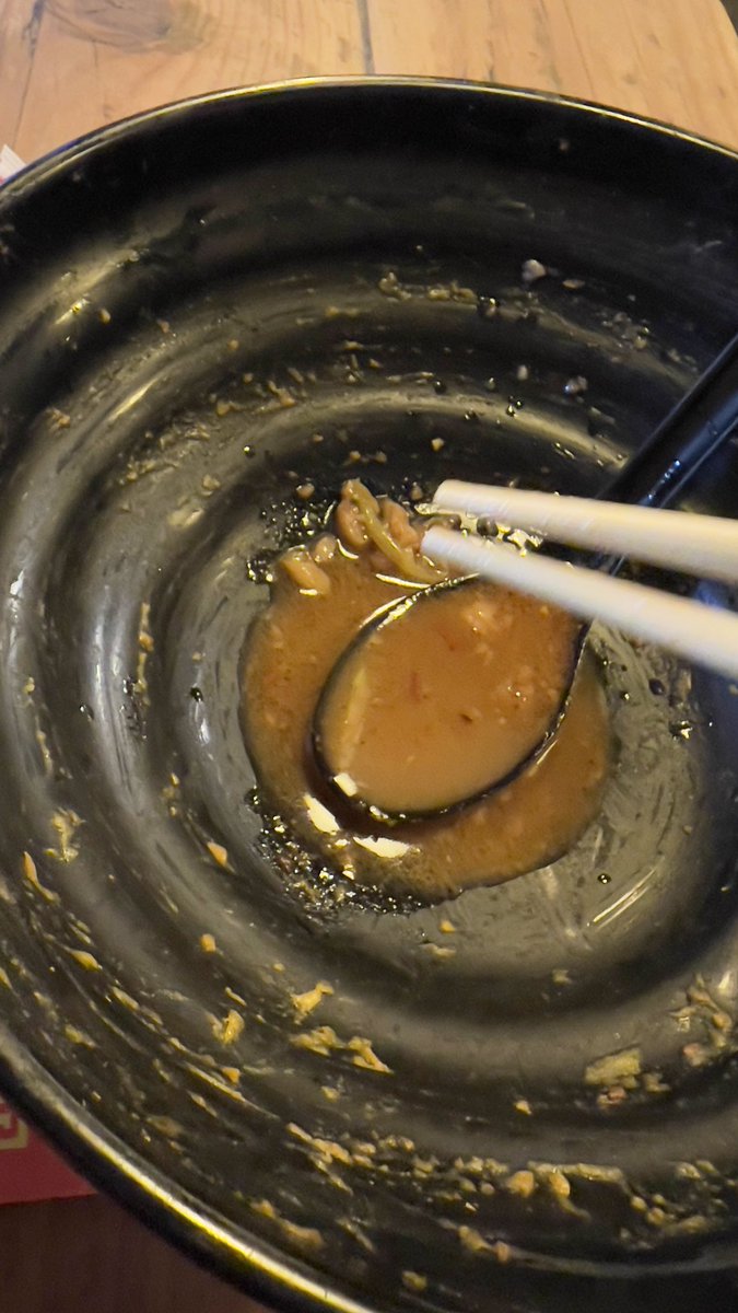 evilpotionmaker's tweet photo. I don't want to hear any more men calling themselves 'simps' unless they are PICKING THE FAT OUT OF THEIR GIRLS SOUP for her (it's gross and slimy) https://t.co/4FhOZP4OIu