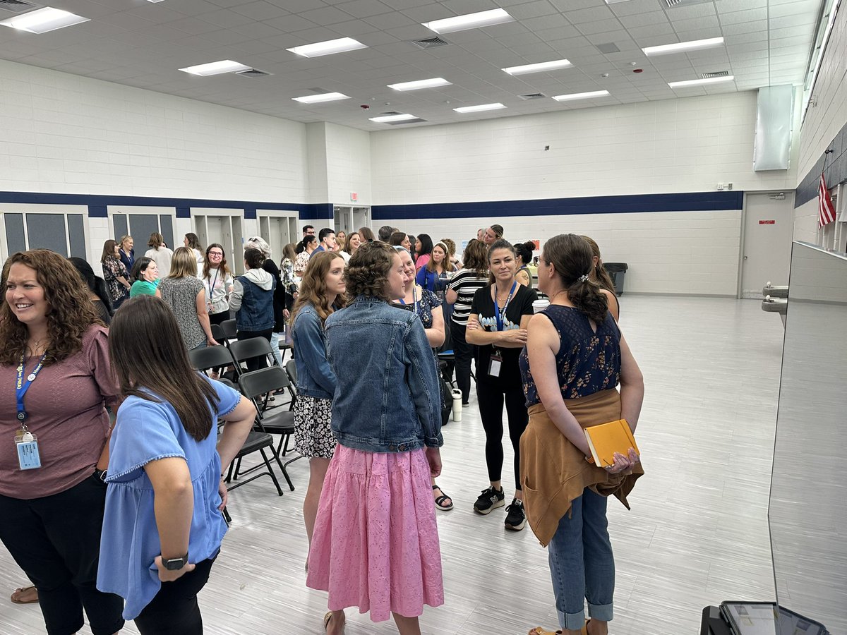 ElemNorthD73 tweet media