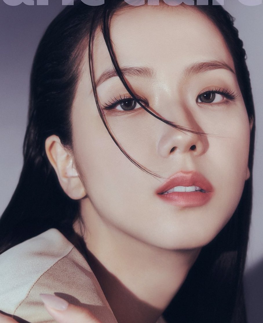 jnsoofolder's tweet photo. GODDDD A FACE LIKE NO OTHER https://t.co/6MQ3F2AoQo