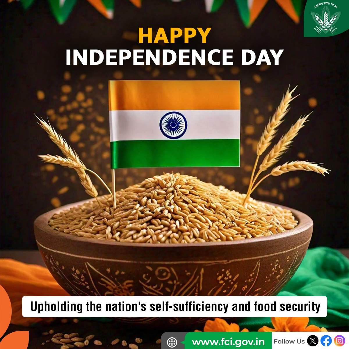 FCI_India's tweet photo. FCI plays an important role in ensuring the country's self-sufficiency through food security. Wishing everyone a Happy Independence Day! #IndependenceDay #स्वतंत्रतादिवस #Freedom #अन्नस्वराज्य #AnnaSwaraj #FreedomByFoodSecurity #IndependenceFromFoodDependence https://t.co/PVxSrdeyak