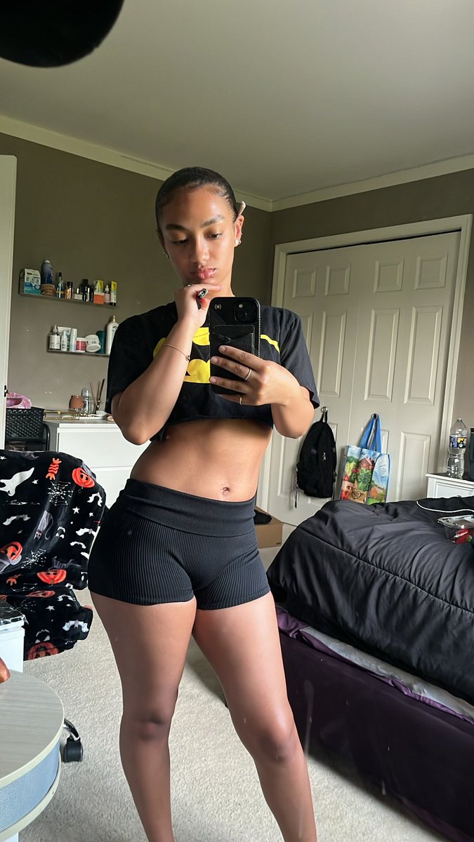 Jora mia tweet media