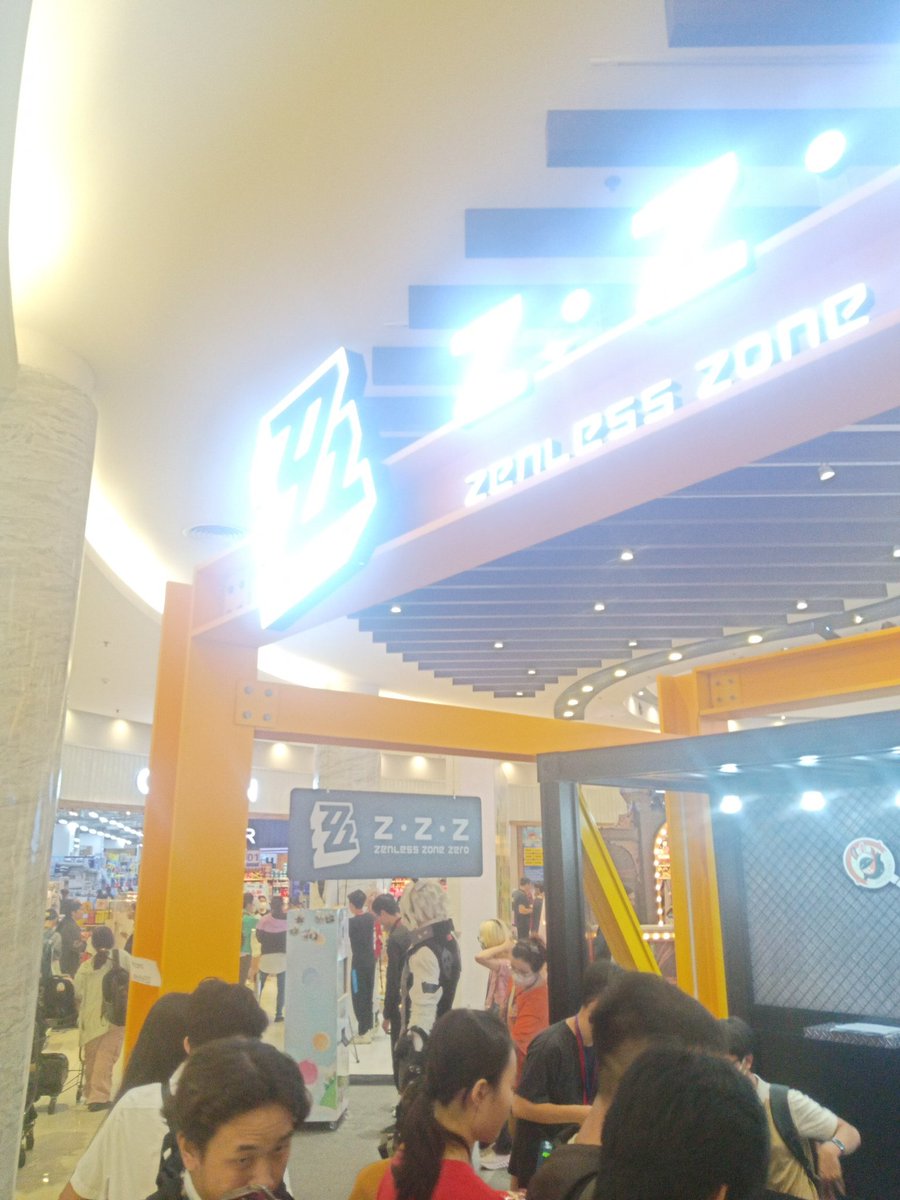 #zzzero #Hoyofest #HereIam