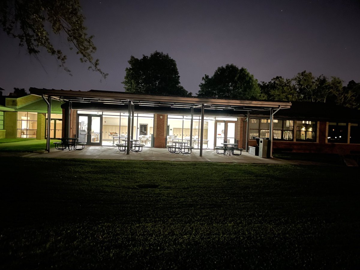 Walking home to Scarlet Gate tonight counting the days until everyone gets back.  Empty schools are sad spots. 6 more days!