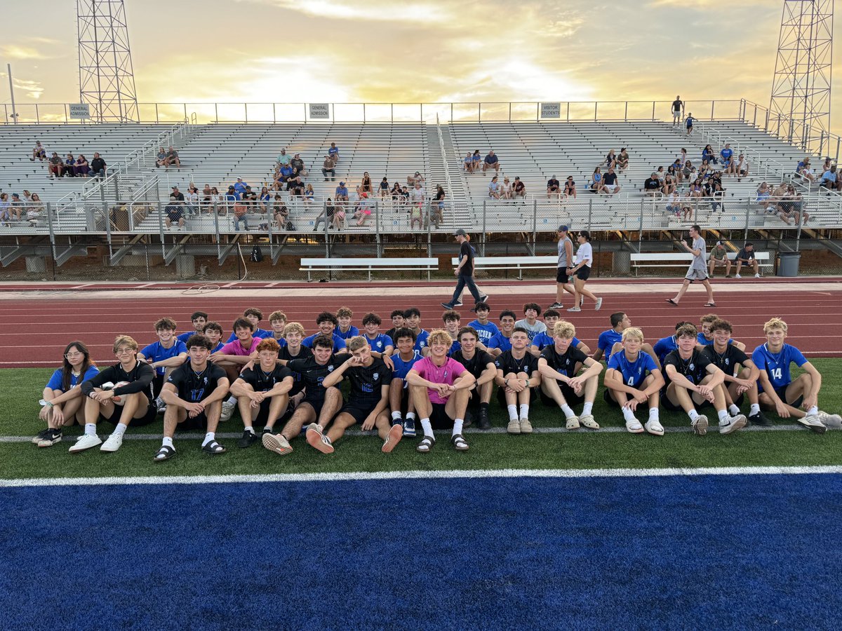 Meet the Unicorns 2024 🦄⚽️

New Year, New District, New Opportunities 

we’ll see you all soon…⚽️