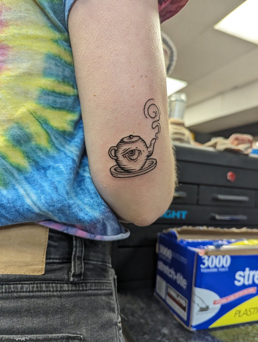 reviiser // Dave Estes tweet media