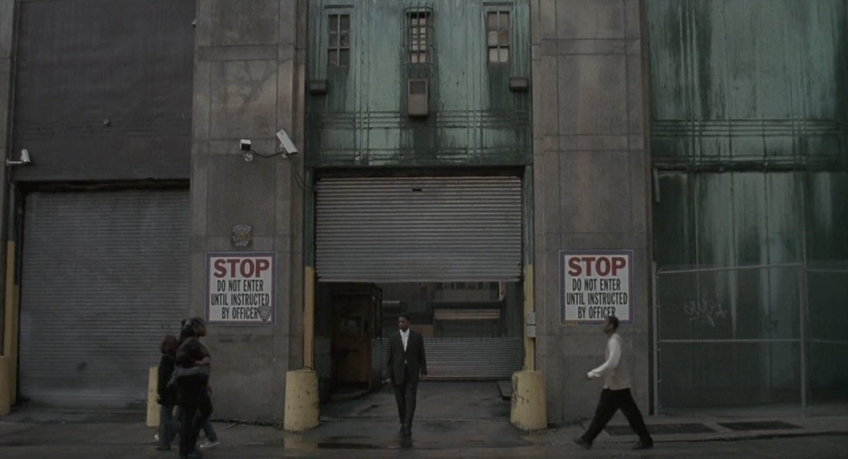 tomoXtechno's tweet photo. @otis5d @Dr_Singularity (American Gangster exiting into NYC with Public Enemy as background soundtrack) https://t.co/QWzaHy0rrj