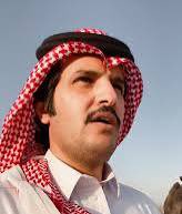 الشاعر الكبير عبدالعزيز الوذيناني العتيبي من الشعراء القلايل الذين دخلوا ساحة الشعر بقوة تضاهي قوة شعراء مخضرمين في حلبة المحاورة والنظم وكأنه ولد شاعر مبدع بارع يملك جميع مقومات الشعر هو الآن يقارع عمالقة الشعراء في حلبة المحاورة ويخرج بنصيب الأسد