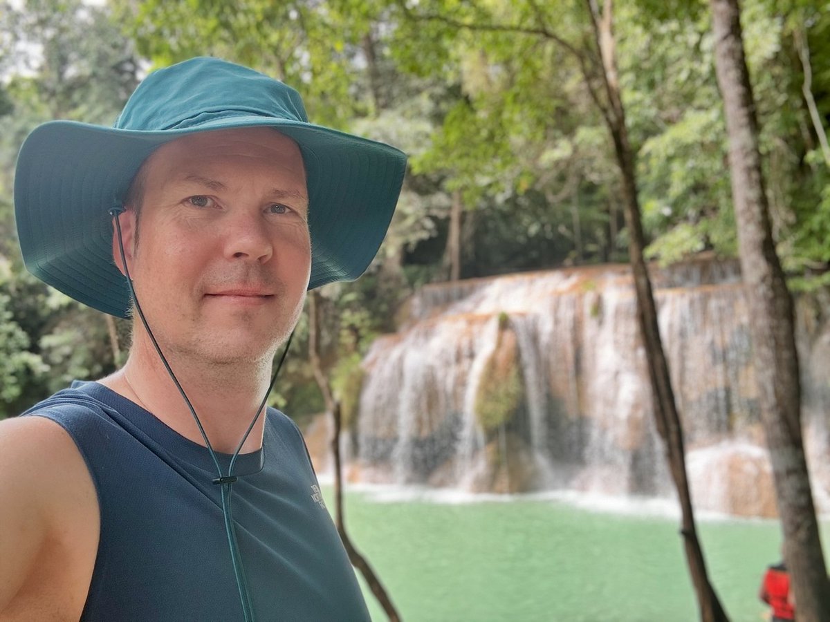 So many magnificent #waterfall here in Thailand!
#enjoysummer #watercolors #thailandtravel instagr.am/p/C-rTYrwNcmU/