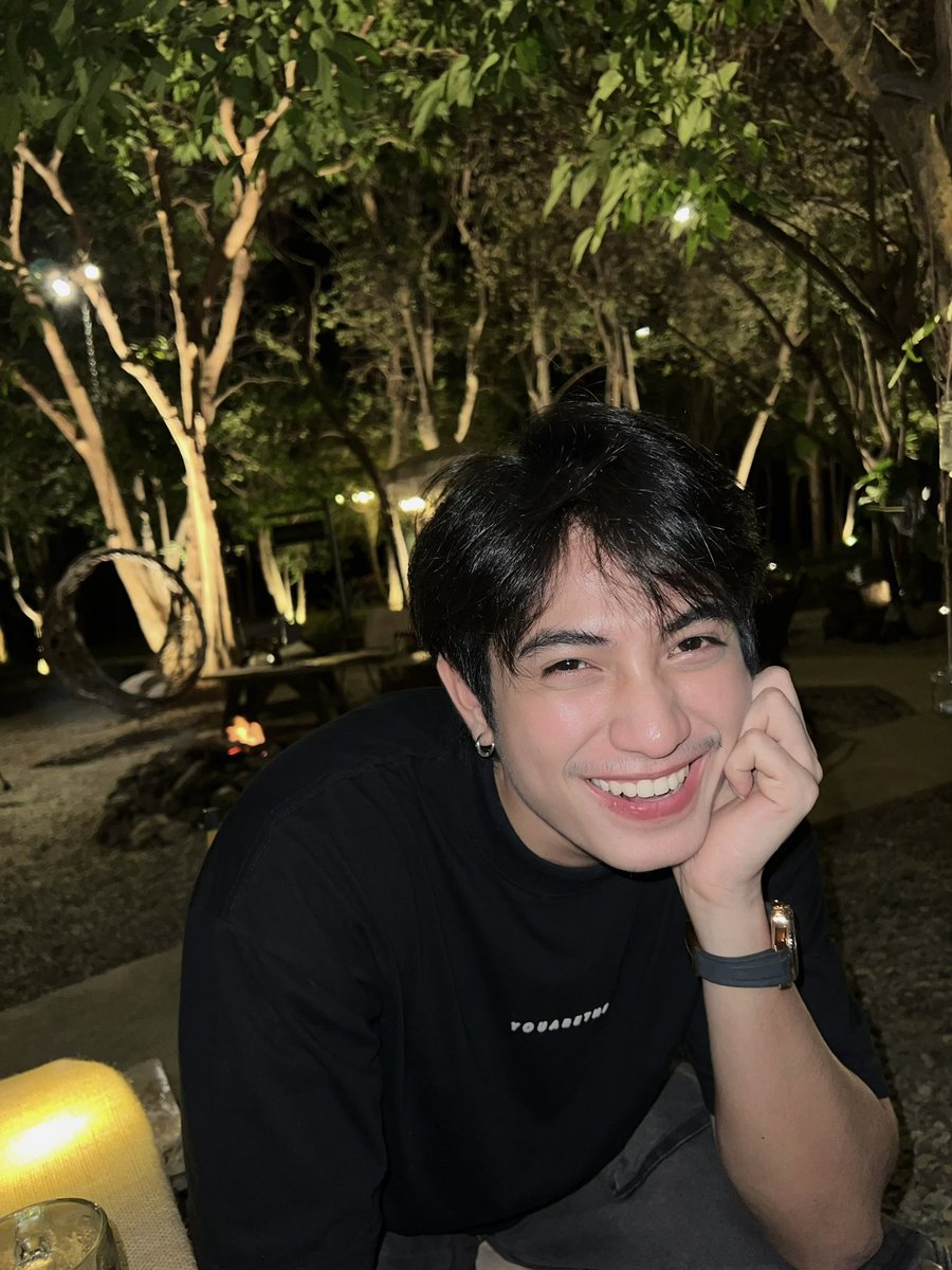 bbenzboy1's tweet photo. 😼😻 https://t.co/GPv5vZBwoL