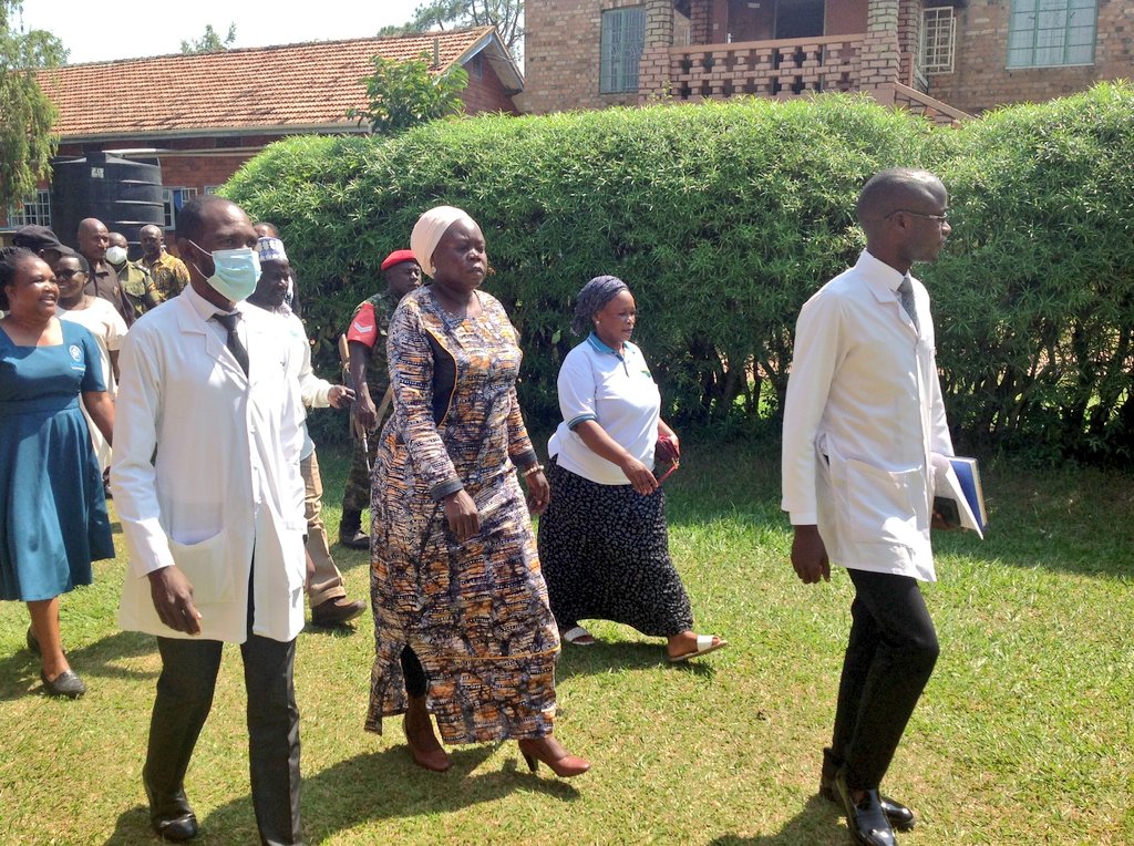 nkozihospital's tweet photo. Courtesy Visit of the Minister for Defence and Veterans affairs, so glad to always welcome you to our centre of Health @nkozihospital We Serve and Care 
#MODVA
#MOH
#nkozihospital https://t.co/IItuW7nFJx