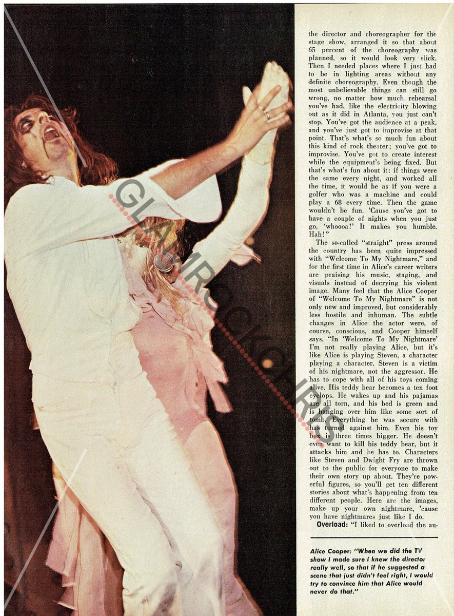 GlamSlam72's tweet photo. August 1975
Circus Raves magazine NY US. Vol 2/8 
Alice Cooper
How he woke from his long nightmare... pt.2 https://t.co/bjxUwh4Qgb