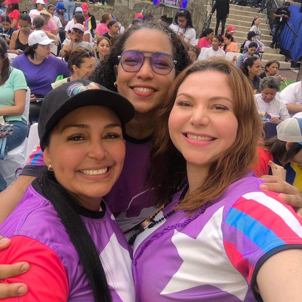 Claritza Ron tweet media