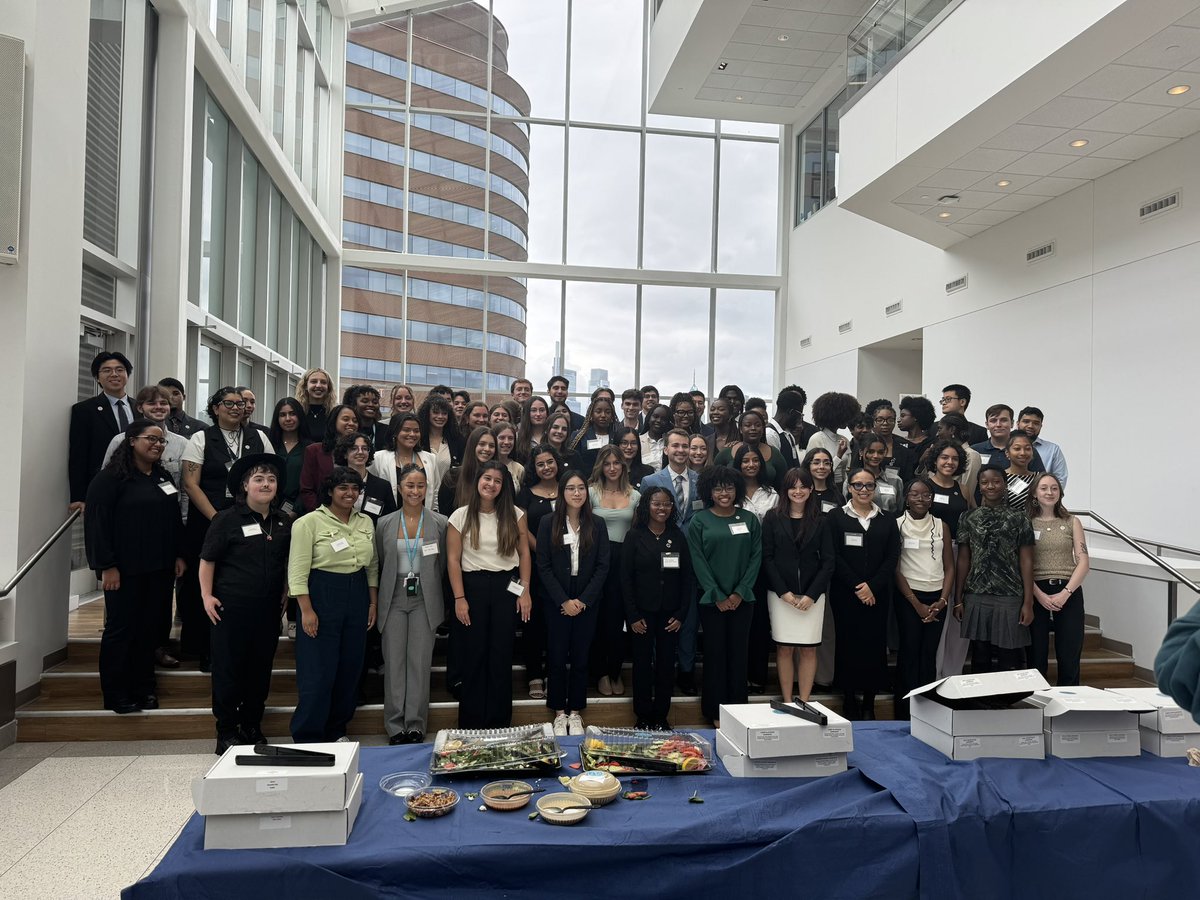 A large chunk of my time outside the lab goes into mentoring our Penn PREP post-bac scholars in @IDEAL_Research . I had the pleasure of seeing them present their posters today at the SUIP Symposium. Great work from all students!