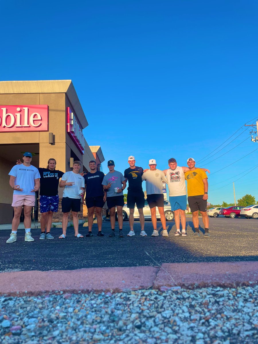 Annual Specialist tradition of Fro-Yo while the rest of the team learns actual football stuff! #griffup